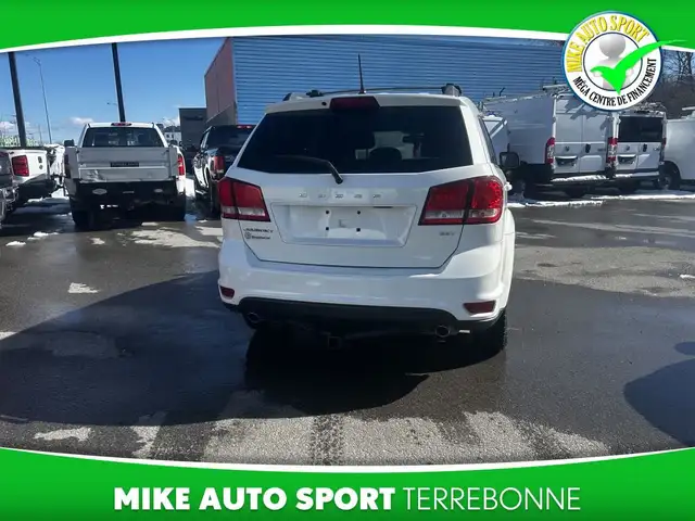 Dodge Journey Traction avant 4 portes, SXT 2012 à vendre in Cars & Trucks in Laval / North Shore - Image 6