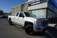 V8 DIESEL SAFETY INCLUDED ACCIDENT FREE Very Clean GMC Sierra 2500 SLE Crew 4x4 6.6L V8 Diesel with... (image 7)