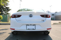 This used Mazda 3 comes stacked with Cloth upholstery, Heated front seats, Back up camera with rear... (image 7)