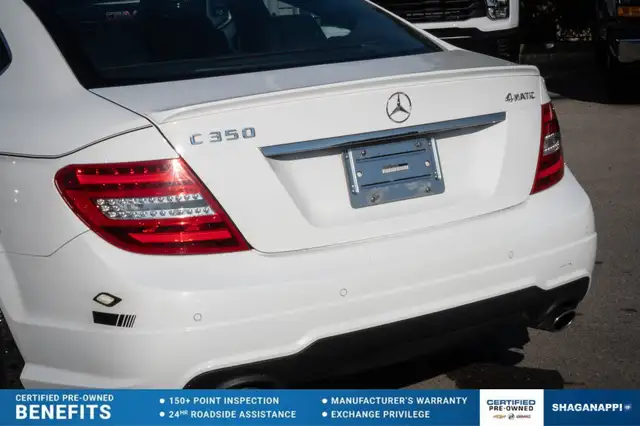 2015 Mercedes-Benz C-Class C 3504MATIC® | LOW KM | BEAUTIFUL CON in Cars & Trucks in Calgary - Image 12