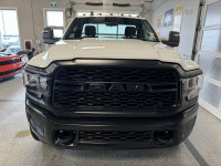 Discover Martin Chrysler, a family-owned gem since 44! With unbeatable service & deals, we're your g... (image 1)