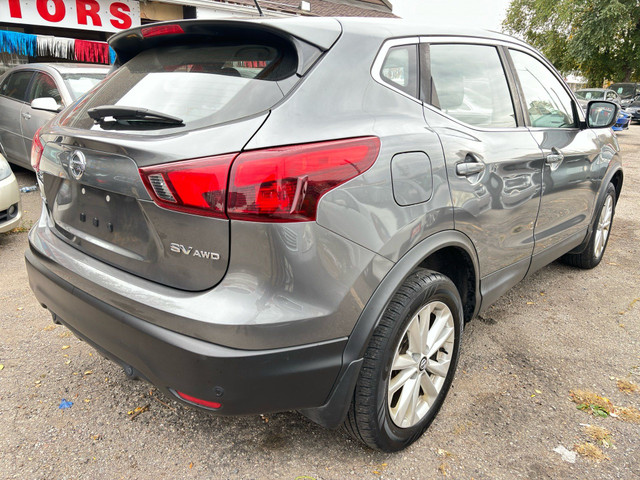 2019 Nissan Qashqai SV AWD | Back-up Cam! | Sun-roof! | Heated S in Cars & Trucks in Mississauga / Peel Region - Image 3