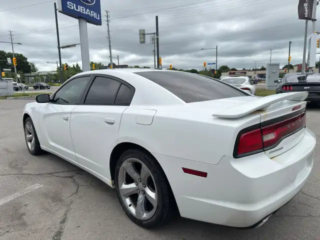 2013 Dodge Charger SXT CERTIFIED! in Cars & Trucks in Markham / York Region - Image 7