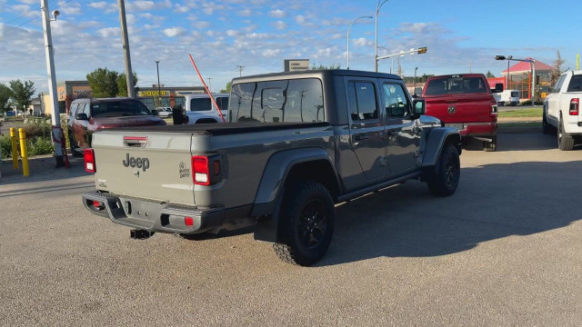 2022 Jeep Gladiator in Cars & Trucks in Edmonton - Image 3