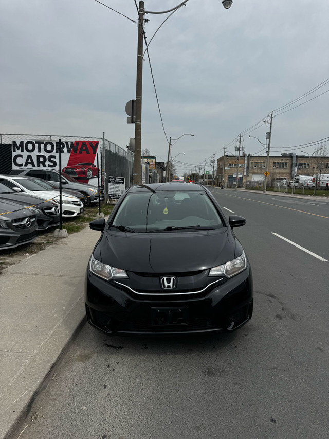 2017 Honda Fit SE in Cars & Trucks in City of Toronto - Image 2