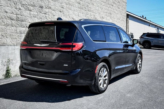 2022 Chrysler Pacifica Touring L AWD • HEATED LEATHER • CP/AA in Cars & Trucks in Kingston - Image 3
