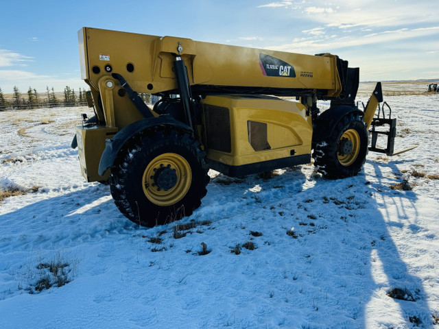 2015 CAT TL1055C in Heavy Equipment in Calgary - Image 4