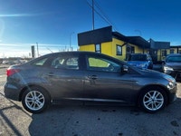 The 2017 Ford Focus SE offers a balanced combination of efficiency, comfort, and practicality. Power... (image 5)