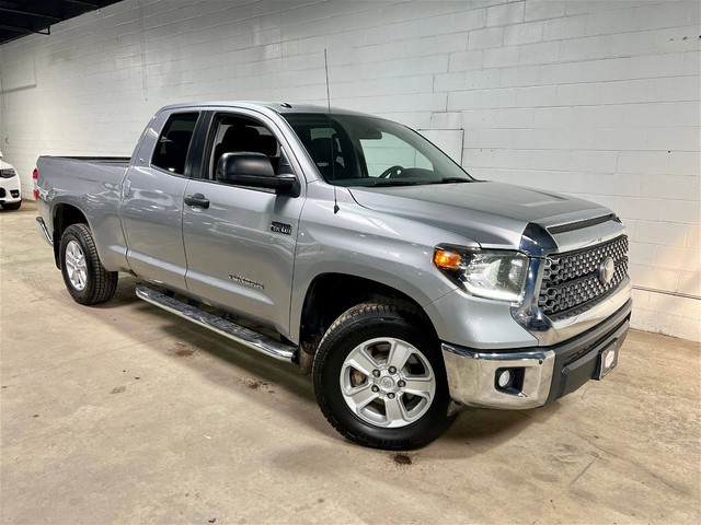 2018 Toyota Tundra 4WD! SR5! ONE OWNER! DOUBLE CAB! WE FINANCE! in Cars & Trucks in Mississauga / Peel Region