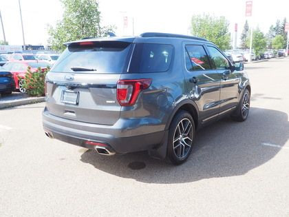 2017 Ford Explorer 4WD 4dr Sport in Cars & Trucks in Edmonton - Image 2