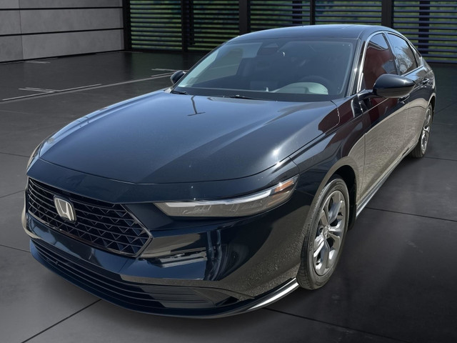 2023 Honda Accord EX l One Owner l Clean CarFax l Local Vehicle in Cars & Trucks in Calgary