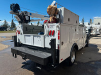 - 2015 Ford F-550 XLT Reg Cab Service Truck - 6.7L V8 Power Stroke Diesel - DRW - VMAC Under Hood -... (image 5)