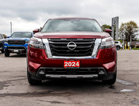 Recent Arrival! Odometer is 3919 kilometers below market average! Nissan Company Demo, Premium Pkg,... (image 1)