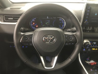 1 seatback storage pocket;17 x 7-inch front and rear machined w/painted accents aluminum wheels;2 12... (image 6)
