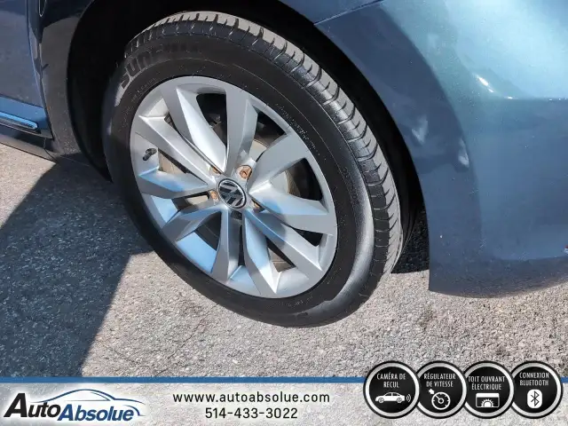 2018 Volkswagen BeetleTrendline/Coast in Cars & Trucks in Laval / North Shore - Image 10