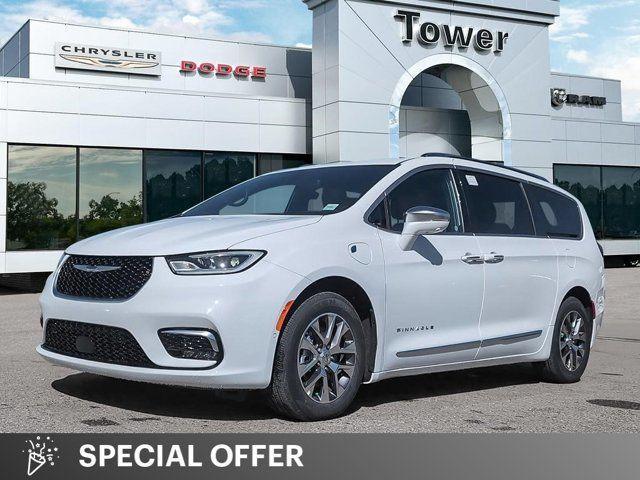 2024 Chrysler Pacifica Hybrid Pinnacle in Cars & Trucks in Calgary