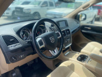 Roll Like Royalty in This 2016 Dodge Grand Caravan Crew! Hop aboard this 2016 Dodge Grand Caravan Cr... (image 8)