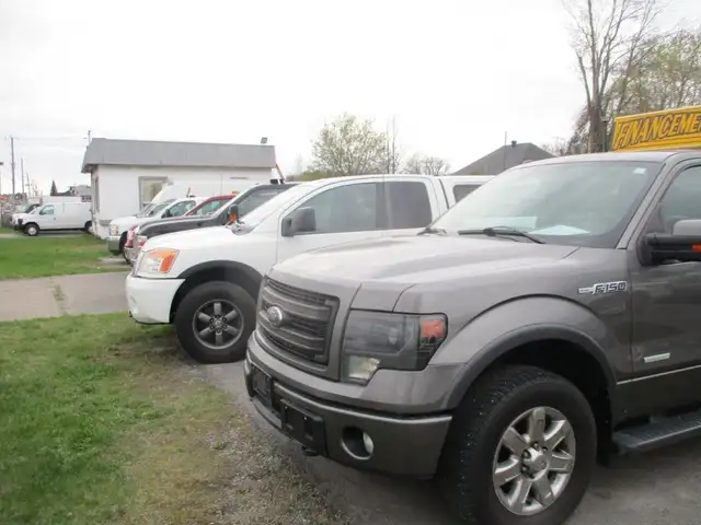 2012 Ford Super Duty F-350 à roues arrière simples KINGCAB F 350 in Cars & Trucks in Laval / North Shore - Image 32