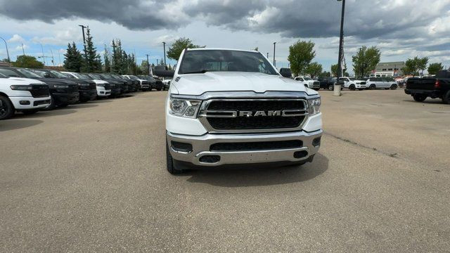 2022 Ram 1500 Tradesman | Cloth Seats | 5 Inch Touchscreen in Cars & Trucks in Edmonton - Image 3