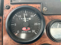 APPELEZ // CALL JEAN-PHILIPPR 514-770-6940 Camion sur frame // Cab and chassis Peterbilt 335 2005 Es... (image 4)