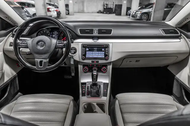 2012 Volkswagen CC Sportline 2.0T 6sp DSG Tip Toit ouvrant * Cui in Cars & Trucks in City of Montréal - Image 25