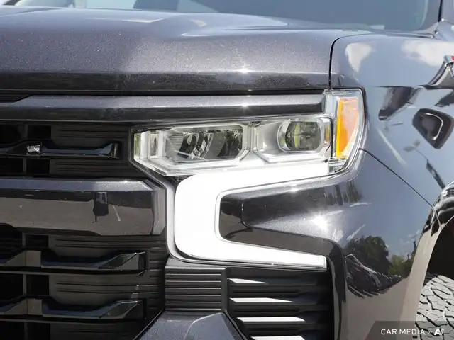 2022 Chevrolet Silverado 1500 RST OFF ROAD PKG | CREW CAB | AWD in Cars & Trucks in London - Image 12