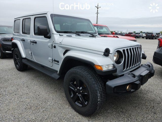 2022 Jeep Wrangler Unlimited Sahara Altitude in Cars & Trucks in City of Toronto - Image 2
