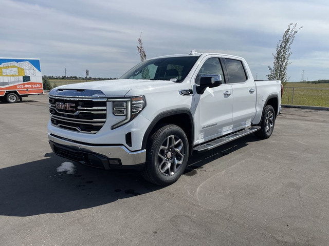 2026 GMC Sierra 1500 SLT in Cars & Trucks in Calgary - Image 4