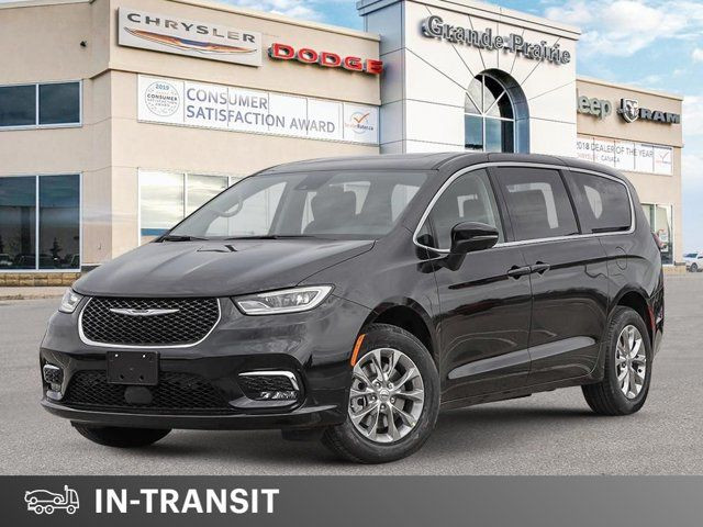 2025 Chrysler Pacifica Select in Cars & Trucks in Grande Prairie