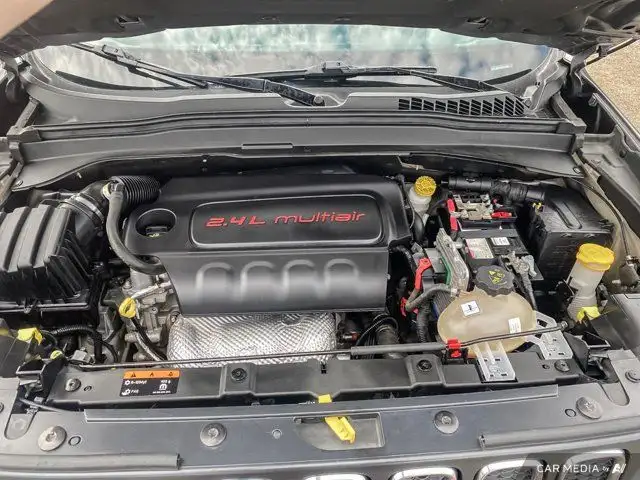 2016 Jeep Renegade North in Cars & Trucks in Saskatoon - Image 15