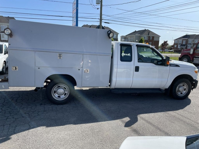 2012 Ford F-350 XL in Cars & Trucks in Laval / North Shore - Image 2