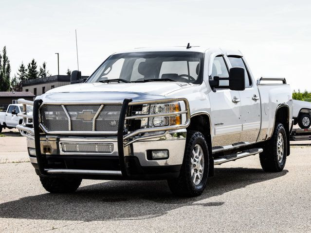 2012 Chevrolet Silverado 2500HD LTZ 6.6L in Cars & Trucks in Strathcona County - Image 4
