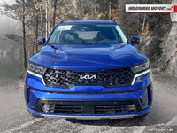 Generic Sun/Moonroof,Tires - Rear Performance,Power Steering,Brake Assist,4-Wheel Disc Brakes,Panora... (image 7)