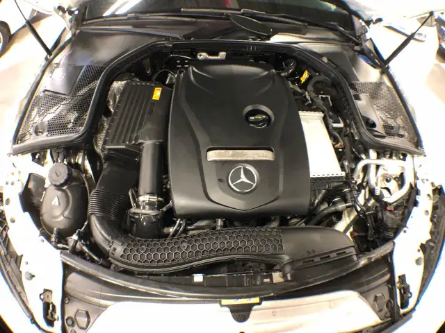 2018 Mercedes-Benz C-Class C 300 AMG 4MATIC LEATHER PAN/ROOF NAV in Cars & Trucks in City of Toronto - Image 30