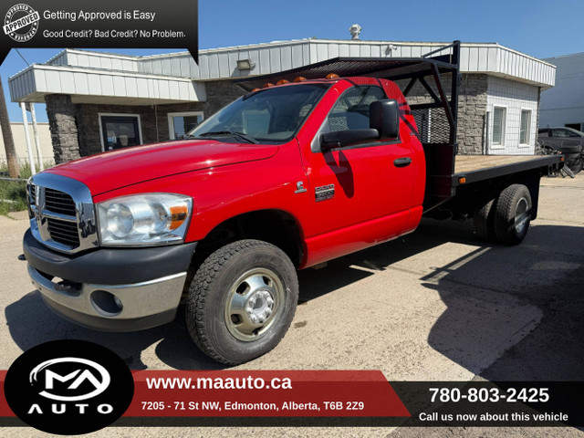 2007 Dodge Ram 3500 4WD Reg Cab 143" Flat Deck in Cars & Trucks in Edmonton