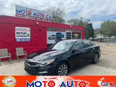 Introducing the sleek and stylish 2019 Kia Optima LX, a true gem in the world of sedans! This beauty...