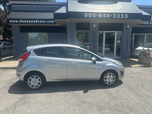 2013 Ford Fiesta 5dr HB SE in Cars & Trucks in Mississauga / Peel Region