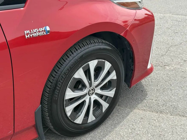 Toyota Prius Prime Groupe amélioré BA 2020 à vendre in Cars & Trucks in City of Montréal - Image 2