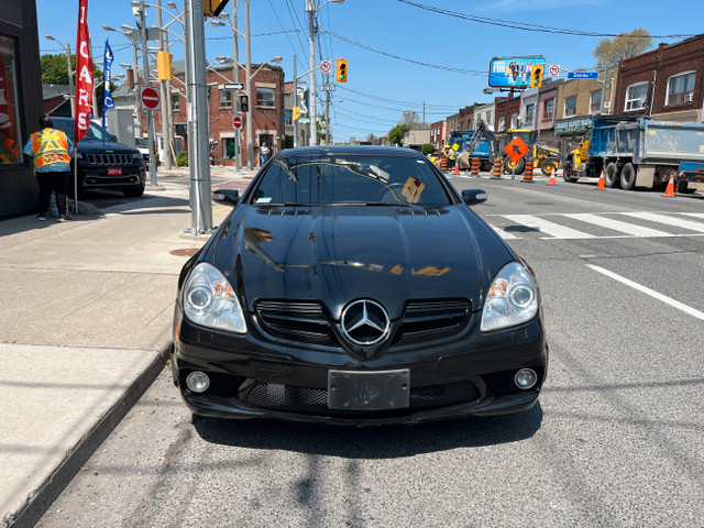 2005 Mercedes-Benz ! SLK-55 AMG ! 5.5L !! HARDTOP CONVERTIBLE !! in Cars & Trucks in City of Toronto - Image 4