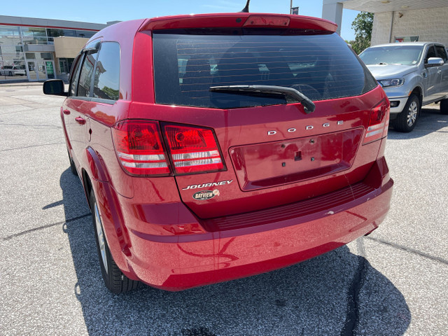 2014 Dodge Journey CVP/SE Plus in Cars & Trucks in Sarnia - Image 3