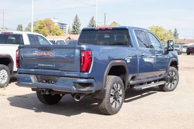 2025 GMC Sierra 2500 Denali Crew Cab in Cars & Trucks in Edmonton - Image 4