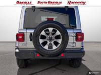 4WD / 4X4 Clean Carfax No Reported Accidents Local Trade Alpine Premium Audio System Front Heated Cl... (image 4)