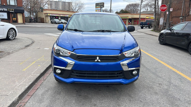 2017 Mitsubishi RVR AWD 2.0L SE in Cars & Trucks in City of Toronto - Image 2