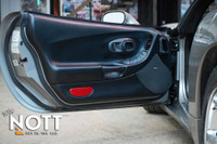 Key Features: RWD, Pop Up Headlights, Fully Independent Suspension, Limited Slip Differential, Power... (image 9)