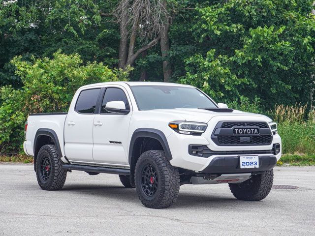 2023 Toyota Tacoma 4WD DBL AT SB- Sunroof - Heated Seats in Cars & Trucks in Barrie - Image 3