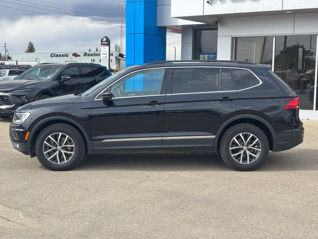2021 Volkswagen Tiguan in Cars & Trucks in Edmonton - Image 2