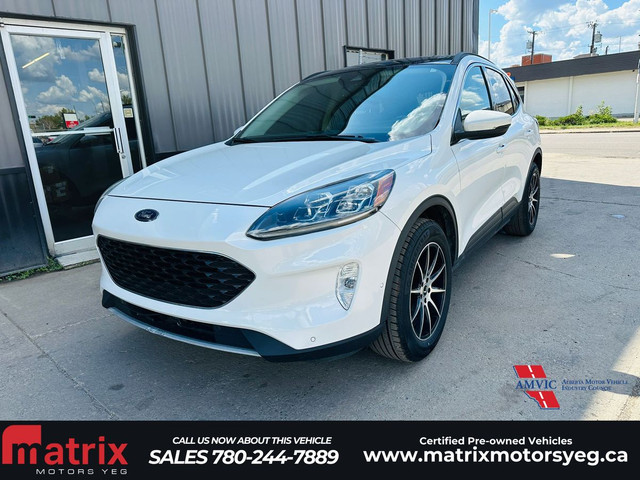 2020 Ford Escape Titanium in Cars & Trucks in Edmonton
