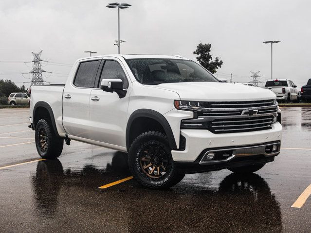 2020 Chevrolet Silverado 1500 High Country Deluxe 6.2L in Cars & Trucks in Strathcona County - Image 2