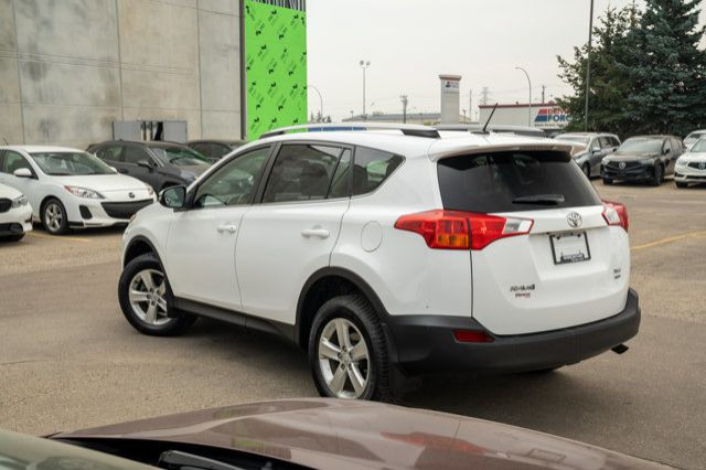2013 Toyota RAV4 XLE in Cars & Trucks in Edmonton - Image 3