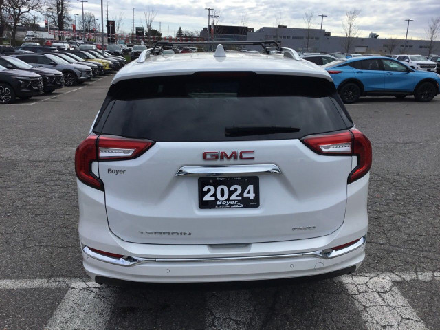 2024 GMC Terrain in Cars & Trucks in Oshawa / Durham Region - Image 4